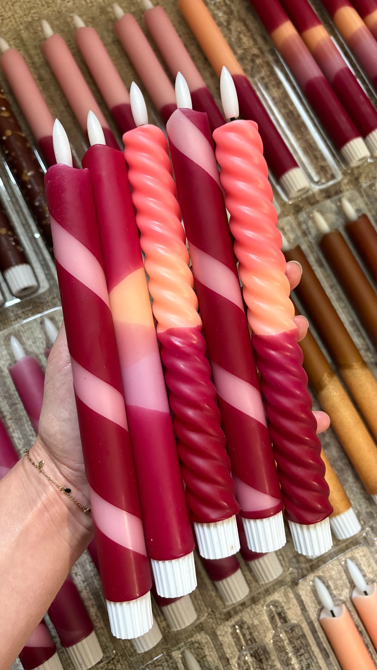 LED-kaars - Swirl - Licht roze/ burgundy
